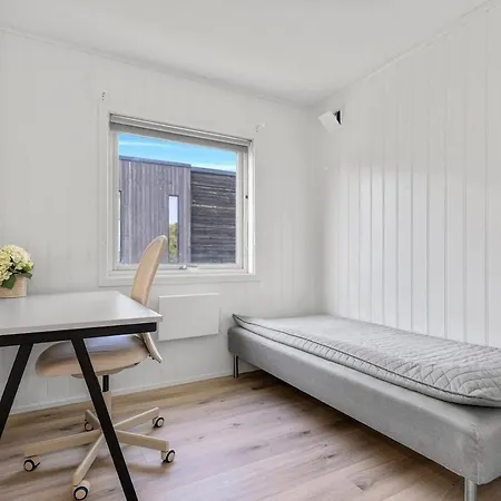 Large House 10 Minutes From The Center Nyaraló Kristiansand