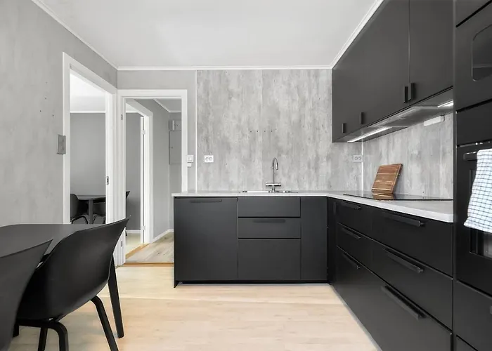 Semesterbostad Large House 10 Minutes From The Center *