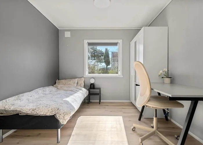Large House 10 Minutes From The Center * Kristiansand