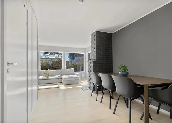Hébergement de vacances Large House 10 Minutes From The Center Kristiansand
